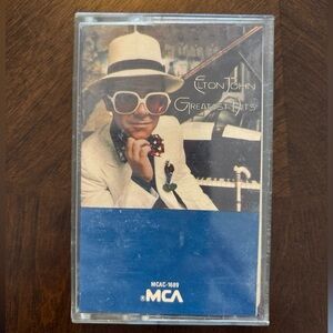 Elton John Greatest Hits Cassette MCA  MCAC-1689 Tape